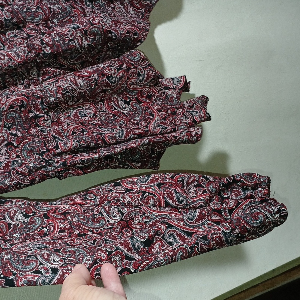 Michael Kors Red and Pink Handherchief Hem Faux Wrap Paisley CrepeBlouse Size 2X - Picture 2 of 5